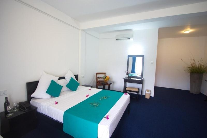 Kothmale Holiday Hotel Kandy Room photo